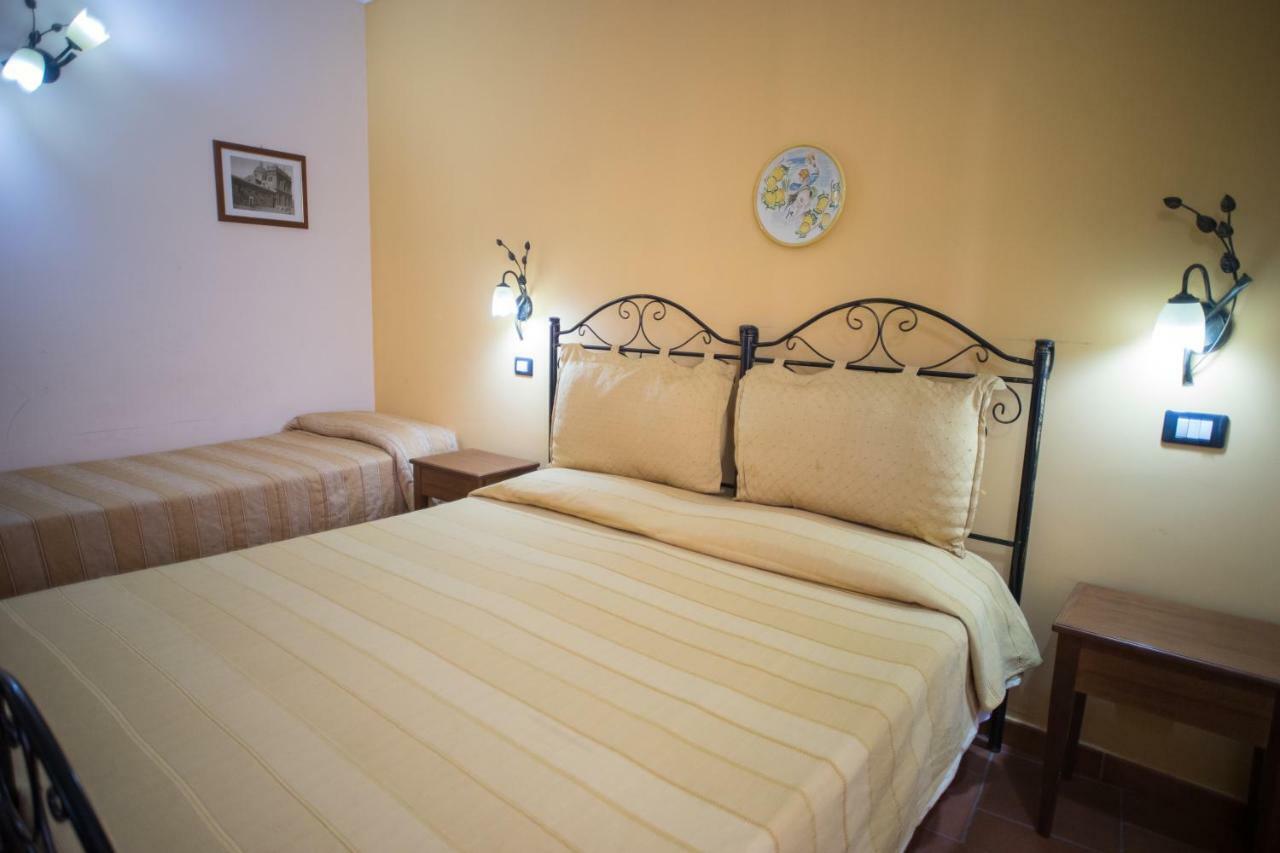 B&B Salotto Di Athena Агридженто Экстерьер фото